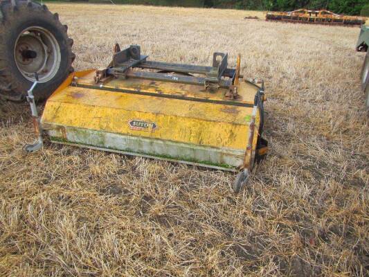 Sutton hydraulic driven yard brush with collector hopper