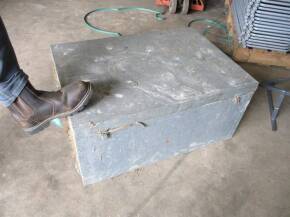 Steel trunk