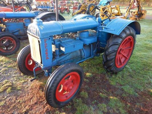 FORDSON Standard N 4cylinder petrol/paraffin TRACTORNo registration documents