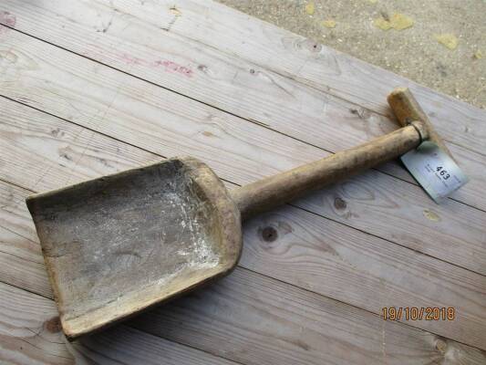 Millers wooden flour scoop