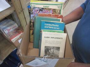 Qty agricultural books