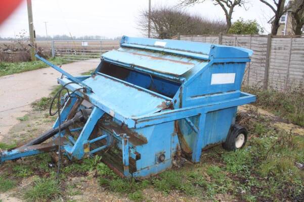 1991 Iseki trailed PTO driven mulcher/collector t/w flail rotor, front and rear rollers and hydraulic tipping collector hopper. Manufactured by Richard Long Eng Ltd, Alfreton Serial No. FC8007