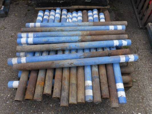 Qty steel 150 yd marker posts