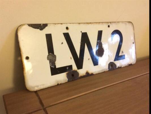 Vintage enamel railway sign 'LW2'