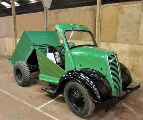 1947 Fordson E83W Pattison Groundsmans Tractor Reg. No. N/A Chassis No. PF.5650 The vendor of this very well presented Pattison informs us that it was sold new to the Co-Op Sportsground in Syon Lane, Brentford, Middlesex. Stated to have been fully restore