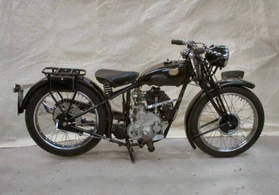 1935 175cc Chaise powered MOTORCYCLE Reg. No. TBA Frame No. 129 Engine No. 2 333 Chaise & Co were a French company rather like JAP inasmuch as they supplied engines only, this girder forked rigid motorcycle is powered by one of their 175cc overhead valve