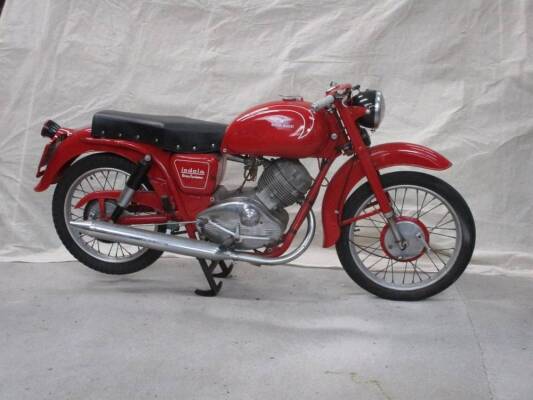 1958 175cc Moto Guzzi Lodola GT MOTORCYCLE Reg. No. 512 XVD Frame No. LDI97 Engine No. LDI90 A UK machine since 1970 according to HPI that is presented as an older restoration. The vendor was keen to point out that there is a switch in the oil line that m