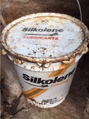 Concorde 'Silkolene Lubricants' grease tub