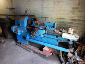 Lang lathe t/w a qty of tooling