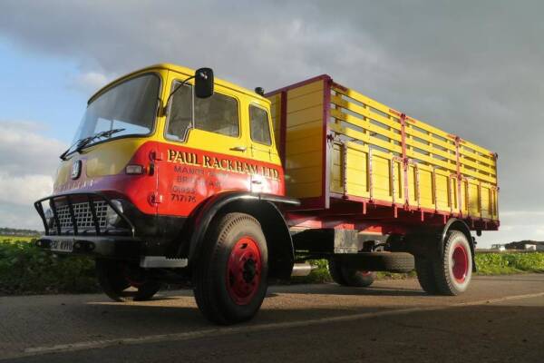 1966 Bedford KGL 7.5t wooden high drop-side Lorry Reg. No. ECF 491D Chassis No. KGLC56815641 This immaculate example of the KGL was first registered to Sid Crack of Rougham Near Bury St Edmunds and has in the current ownership been subject to a 'no expens