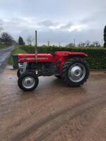 MASSEY FERGUSON 135 3cylinder diesel TRACTOR Showing a genuine 1,980 hours. This 135 has been refurbished to a very high standard with all original lights, tyres and tinwork