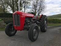 1958 MASSEY FERGUSON 35 4cylinder diesel TRACTOR Reg. No. 398 XVE Serial No. SDM96193 A very well presented example with new tyres and V5 available.