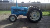 1964 FORDSON Super Major New Performance 4cylinder diesel TRACTOR Reg. No. BTL 121B Serial No. 08D972150 The vendor states this tractor received a nut and bolt restoration in 2009. V5 available.