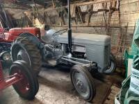 1947 FERGUSON TED-20 4cylinder petrol TRACTOR Reg. No. MVF 295 Serial No. 000546 An older restoration with V5 available.
