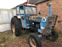 1975 FORD 7600 4cylinder diesel TRACTOR Reg. No. LAO 992P Serial No. 959693 Fitted with Dual Power, cab and has been parked for a number of years. A one owner from new tractor with new battery fitted, runs but does not drive as clutch is faulty. Old style