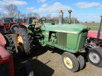 JOHN DEERE 3020 2cylinder petrol TRACTOR A rowcrop example appearing in original condition.