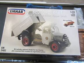 Bedford O type-tipper, Emhar model kit, boxed