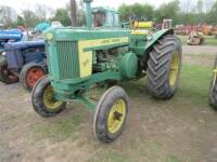 JOHN DEERE 720 petrol/paraffin TRACTOR Stated to be an earlier restoration