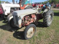 1950S FERGUSON TEA-20 4cylinder petrol TRACTOR Further details at the time of sale