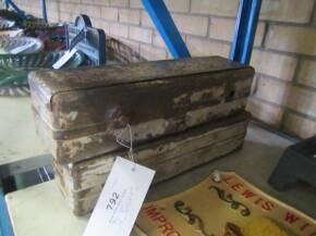 Ford 4000 tool boxes (2)