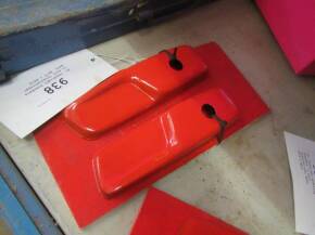 Pr. headlight brackets to suit International B250, B275 + B414