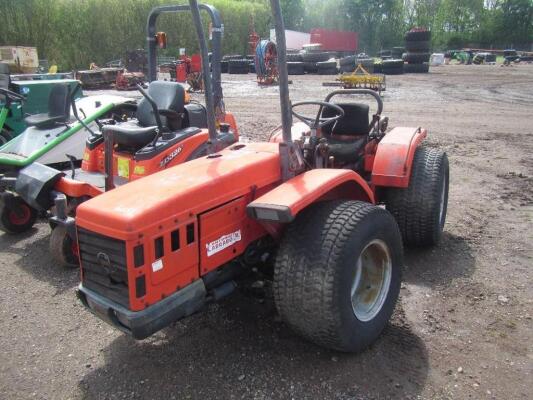 Antonio Carraro Compact Tractor c/w pivot steer