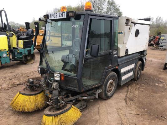 2002 Schmidt Swingo Sweeper Reg. No. AF02 ZHT