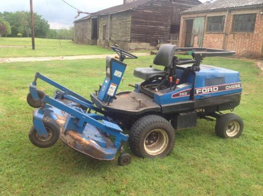 Ford CM224 5ft Out Front Mower c/w Manual and spare tyre & key in office