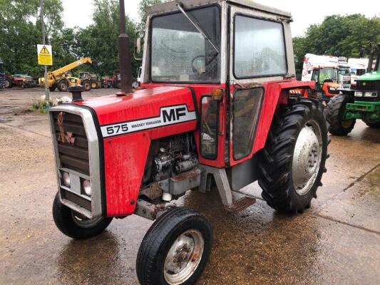 Massey Ferguson 575 Tractor Reg. No. HBS 554R UNRESERVED LOT