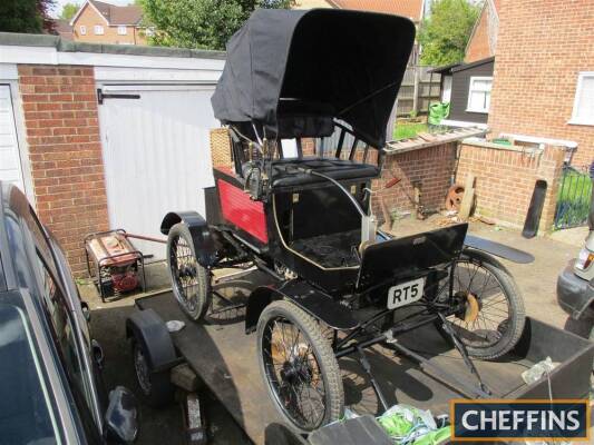 Circa 2005 'Lykamobile' steam car Built from one of the popular and respected Steam Traction World kits that the vendor purchased some 10 years ago from the original buyer who had completed some of the easier tasks before giving up. A rainy day project th