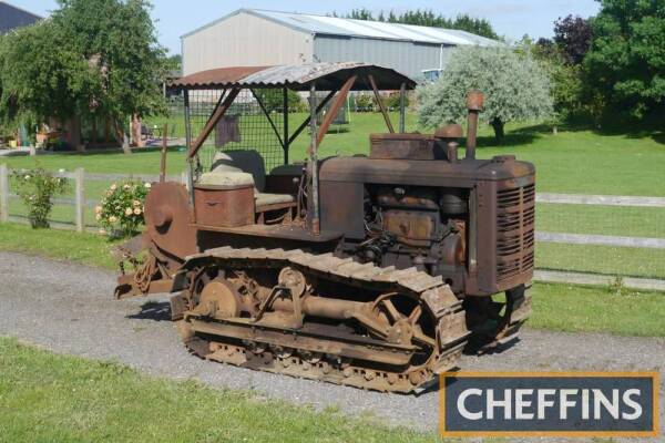 FOWLER FD3 3cylinder diesel CRAWLER TRACTOR Reg. No. FCE 57 (expired) Serial No. 4500140 Fitted with Fowler rear mounted winch with land anchor, retro fit cab and drawbar. A Cambridgeshire registered tractor with original sales leaflet