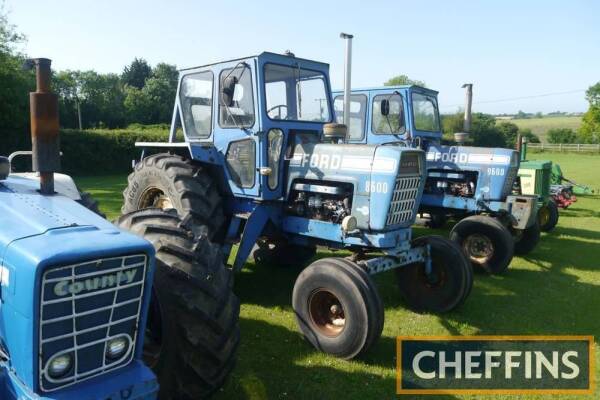 1975 FORD 8600 6cylinder diesel TRACTOR Reg. No. LNO 809P Serial No. 953204 Fitted with Dual Power, PAVT rear wheels with inside wheel weights and cab on 20.8R38 rear and 11.00-16 front wheels and tyres. Supplied by Colchester Tractors Ltd.