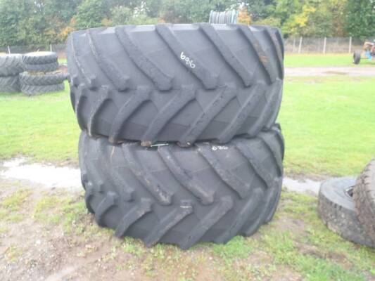 Pr. of Trelleborg TM900 900/60 R42 Tyres