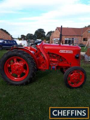 1942 DAVID BROWN VAK1 4cylinder petrol/paraffin TRACTOR A well presented example with a `bullet hole` front grille and good tyres all round