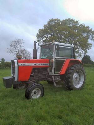 1983 MASSEY FERGUSON 2620 4cylinder diesel TRACTORReg. No. MFE 132YSerial No. S244208This clean and tidy example of the 2620 is stated to have a new clutch and reskimmed flywheel as well as new tyres all round. The vendor believes the recorded 3,940 hours