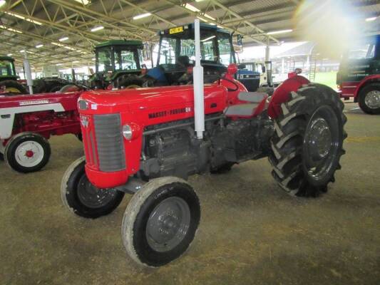 1964 MASSEY FERGUSON 65 MK.II 4cylinder diesel TRACTOR A well presented example on good tyres