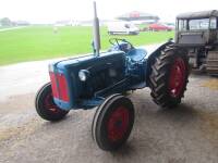 FORDSON Dexta 3cylinder diesel TRACTOR Engine No. 9877F877 A well presented example with no documentation