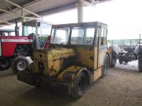 DAVID BROWN Tug 4cylinder diesel TRACTORDescribed by the vendor as having been neglected for the last few years