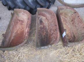 36ins cast iron horse troughs (3)