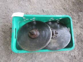 Pair Ferguson plough discs complete with bushes etc, stated to be in very good condition