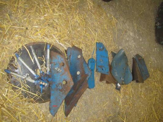 Qty Ransomes plough spares