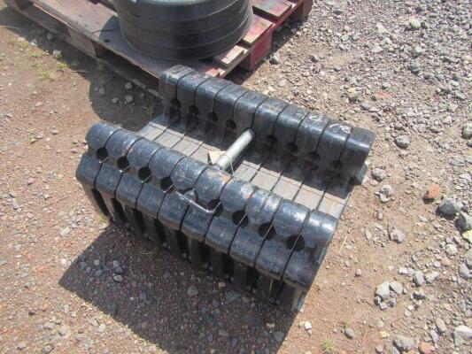 Qty of New Holland Front Weights