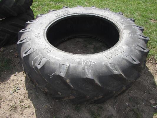 18.4-34 Tyre