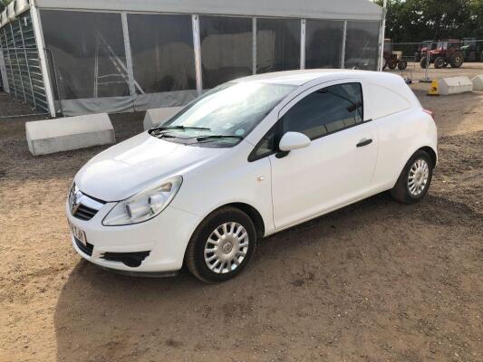 Vauxhall Corsa CDTi Van c/w registration documents MOT till 18/10/19 Reg. No. WU58 TJY