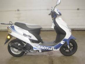 2015 50cc Baotian Apollo 10 Scooter Reg. No. GD15 KLV VIN. L82TCAP9XD1000078 Finished in blue, supplied with V5C and documents file