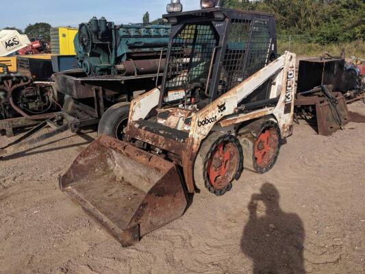 1996 Bobcat 553 Skid Steer c/w bucket & muck grab