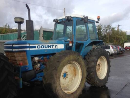 C.1977 COUNTY 6cylinder diesel TRACTORFitted with a Q cab. This tractor was imported from Spain with no identifying features, therefore the exact model is unknown