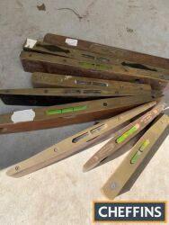 Brass and wood spirit levels (9)