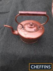 Small copper kettle, together with a large copper kettle