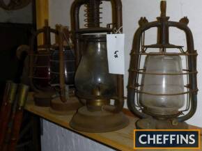 Qty hurricane lamps